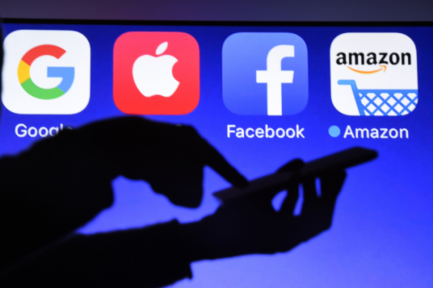 Apple-Amazon-Facebook-Google-728×485