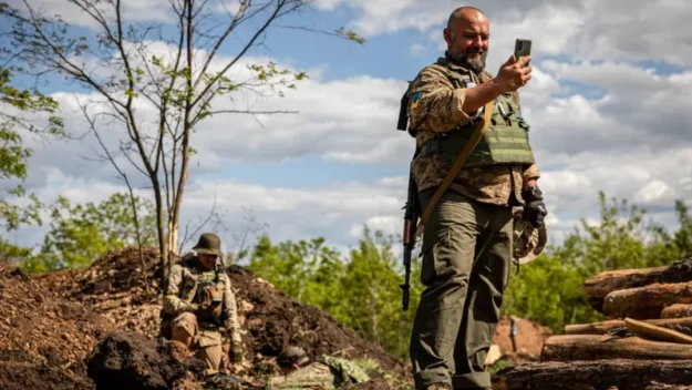 _127244718_ukrainestarlink.png