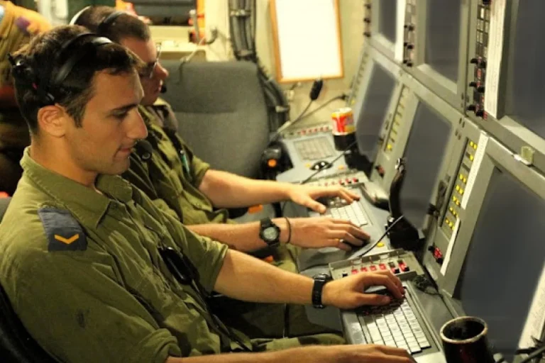 idf-hackers-Israel-preparing-their-Cyber-Army-under-Unit-8200
