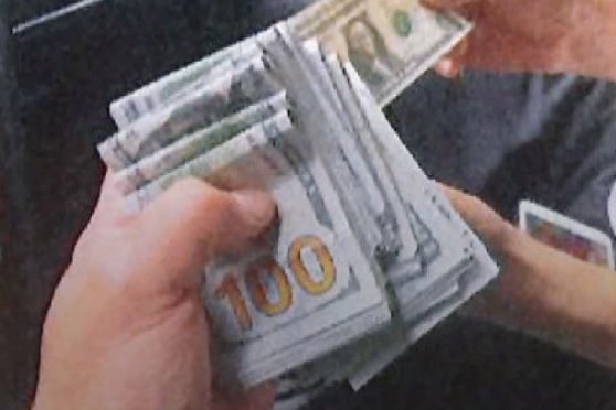 ขัดขวางลอบสังหาร