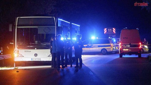FivewoundedinGermanybusstabbing-02
